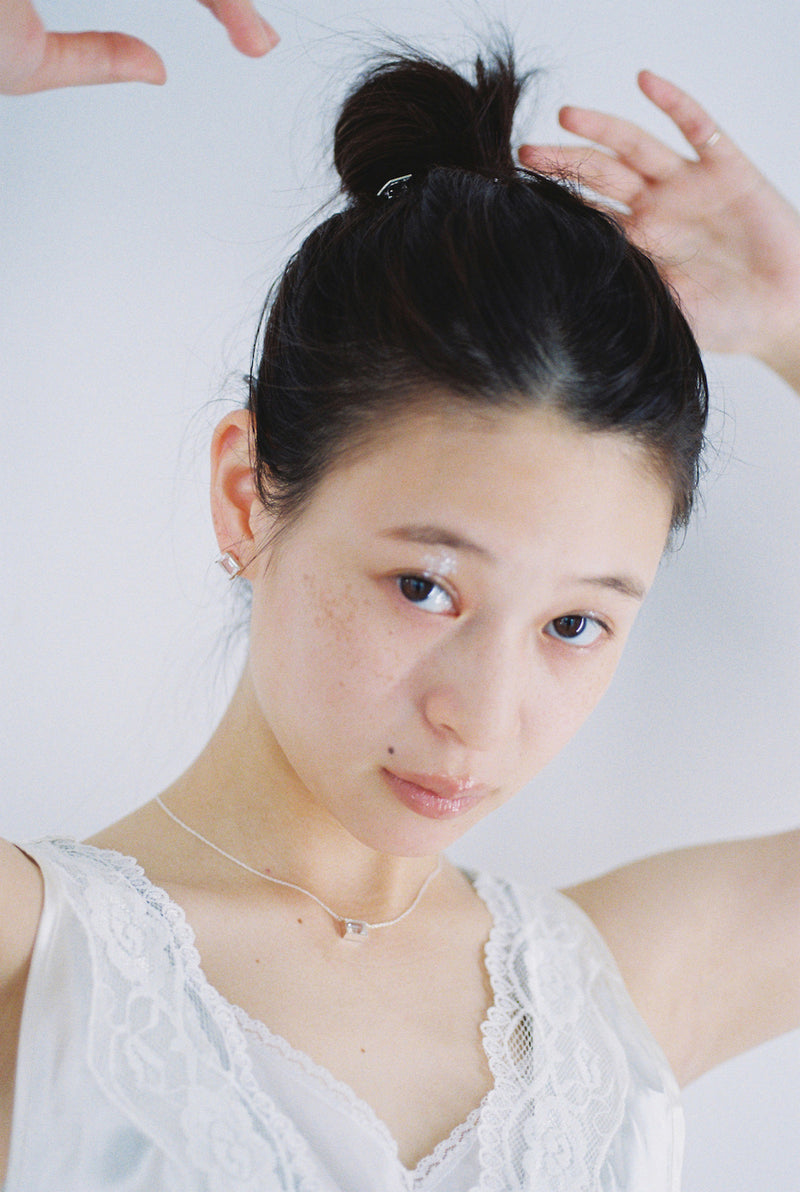 Gleam silver (piercing)