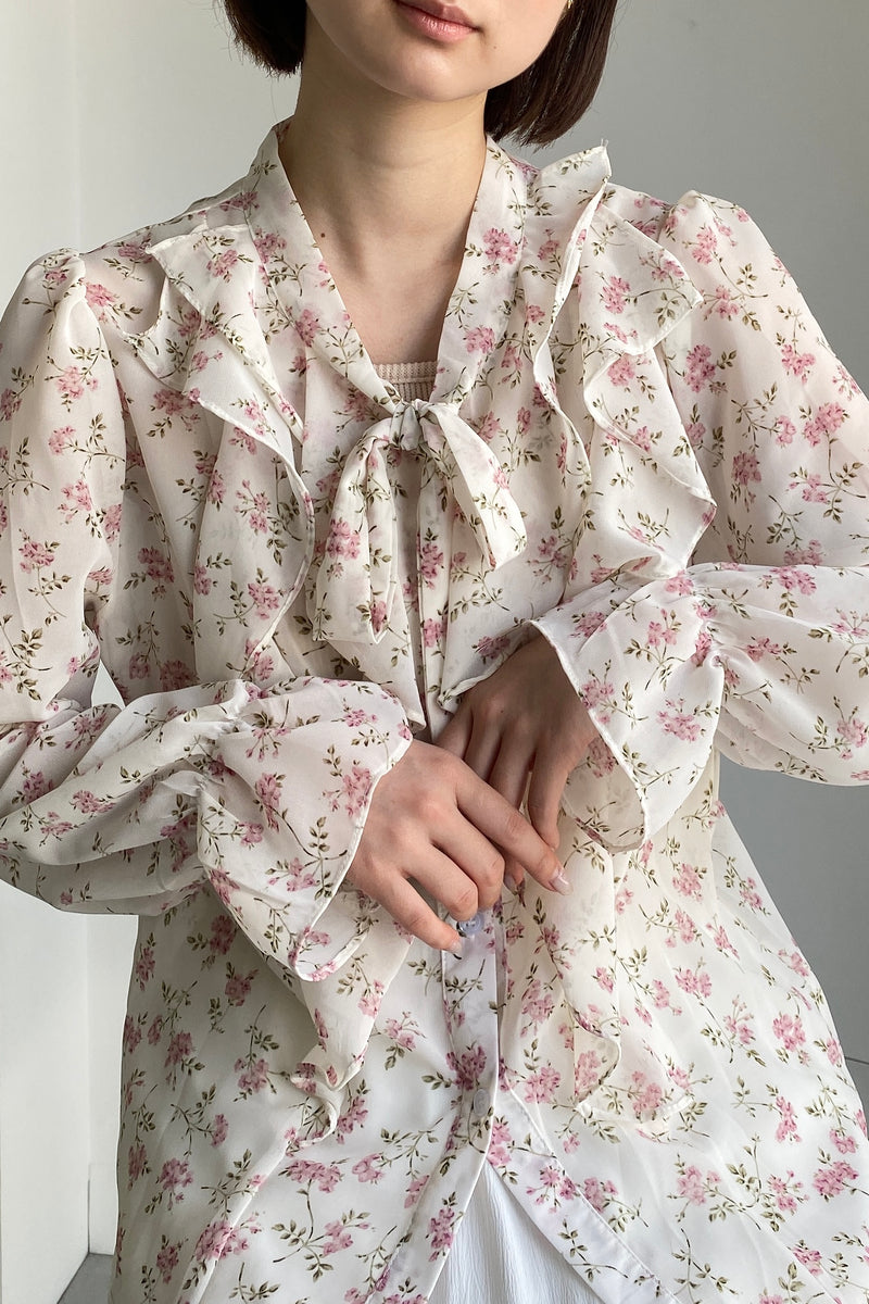 Pink floral blouse – graey