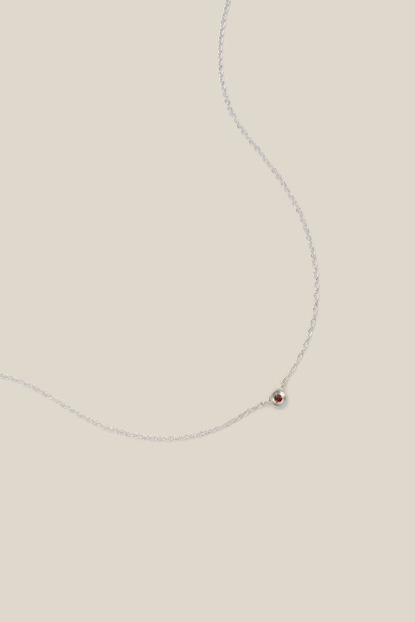 Garnet silver (necklace)