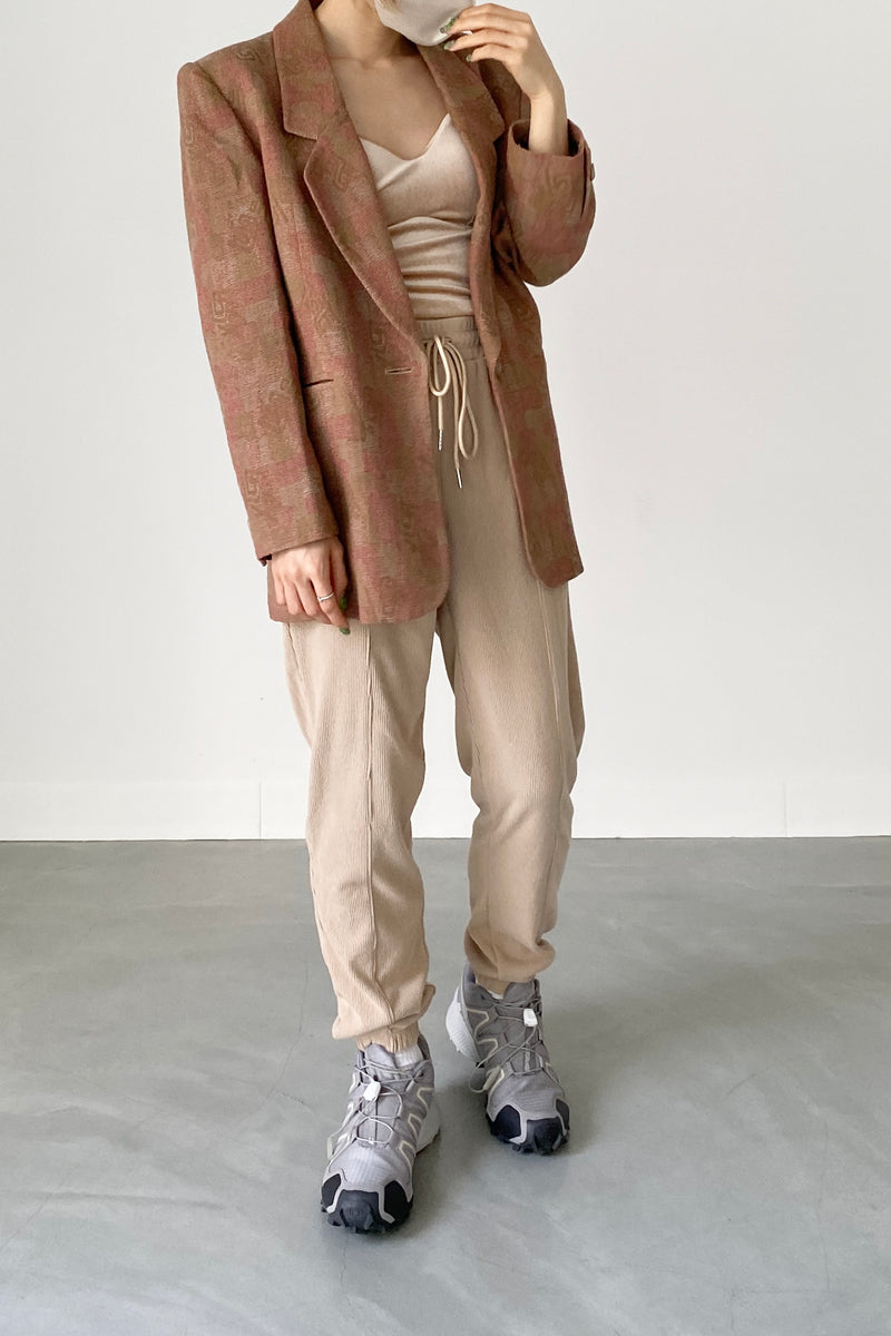 Beige knit pants – graey