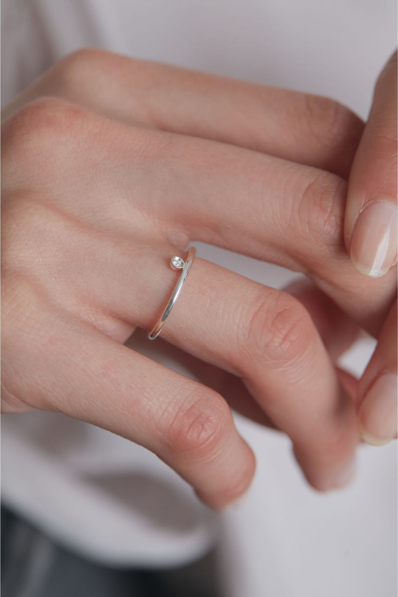 Lg diamond silver (ring)